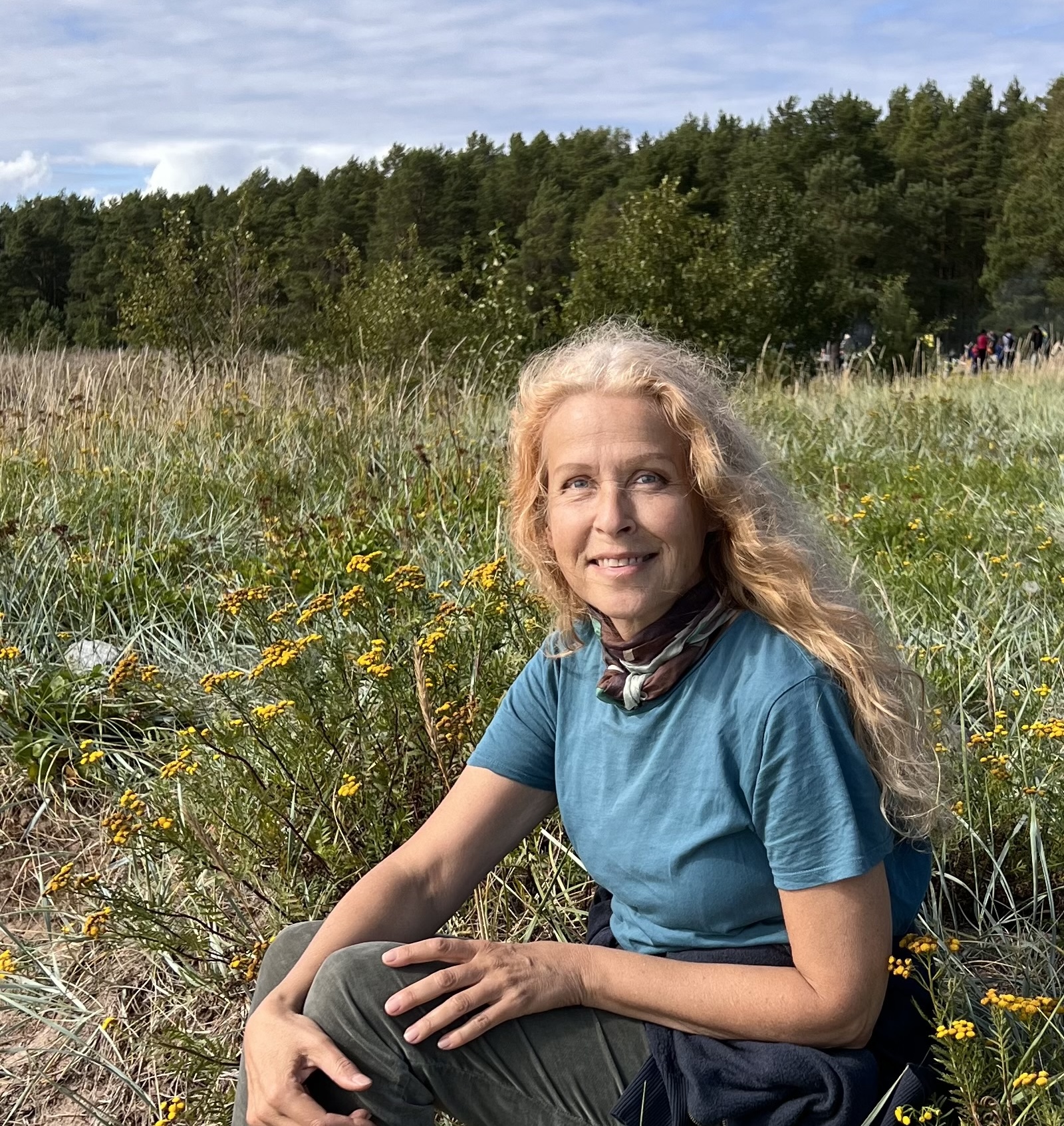 Kuvassa Tulikukka, Voima minussa -menetelmän kehittäjä Kuvassa Tulikukka, Voima minussa -menetelmän kehittäjä
